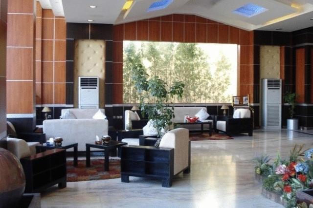 Almakan Hotel 105 Riyadh Exteriör bild